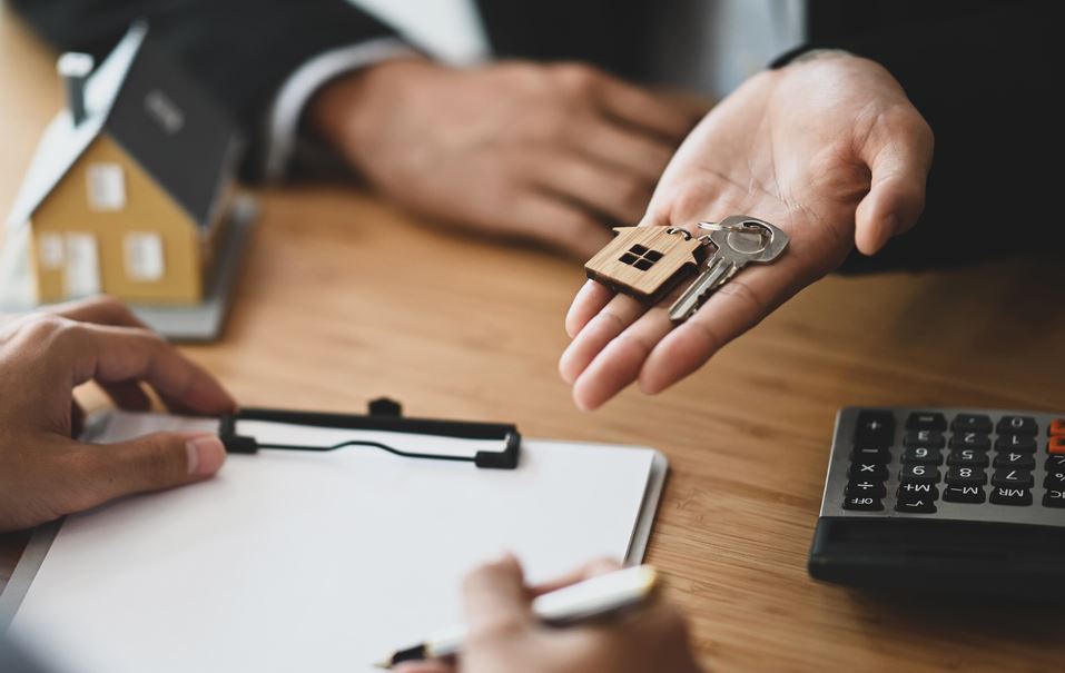 Do You Need a Lawyer for Property Settlement in Divorce?